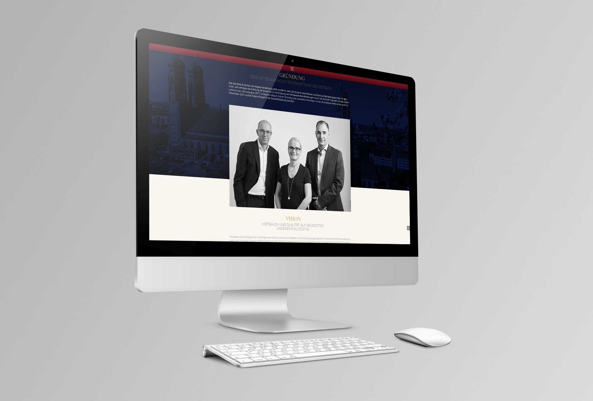 PC with the desktop view of the Steinbeis & Häcker Vermögensverwaltung GmbH website